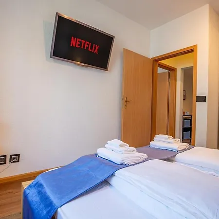 Special Roger F Rabbit 2 Apartment, Roche Towers, 10-Star Basel Exterior photo