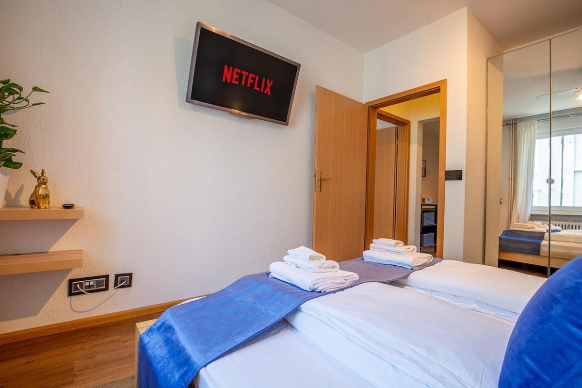 Apartamento Special Roger F Rabbit 2 Apartment, Roche Towers, 10-star *